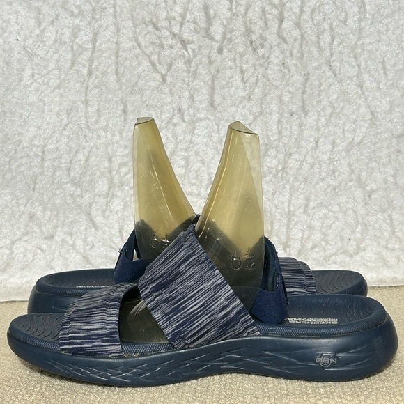 Skechers Womens Blue Performance On-the-Go 600 Slip On Sport Strap Sandals SZ 7 - Picture 7 of 11